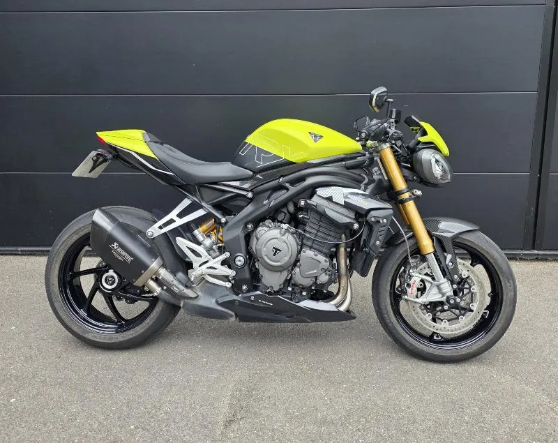 Speed Triple 1200 RX