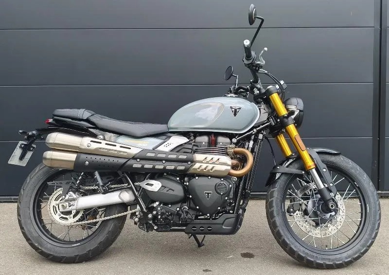 SCRAMBLER 900