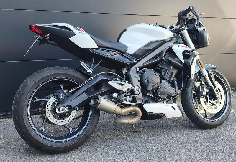 STREET TRIPLE 660 S A2
