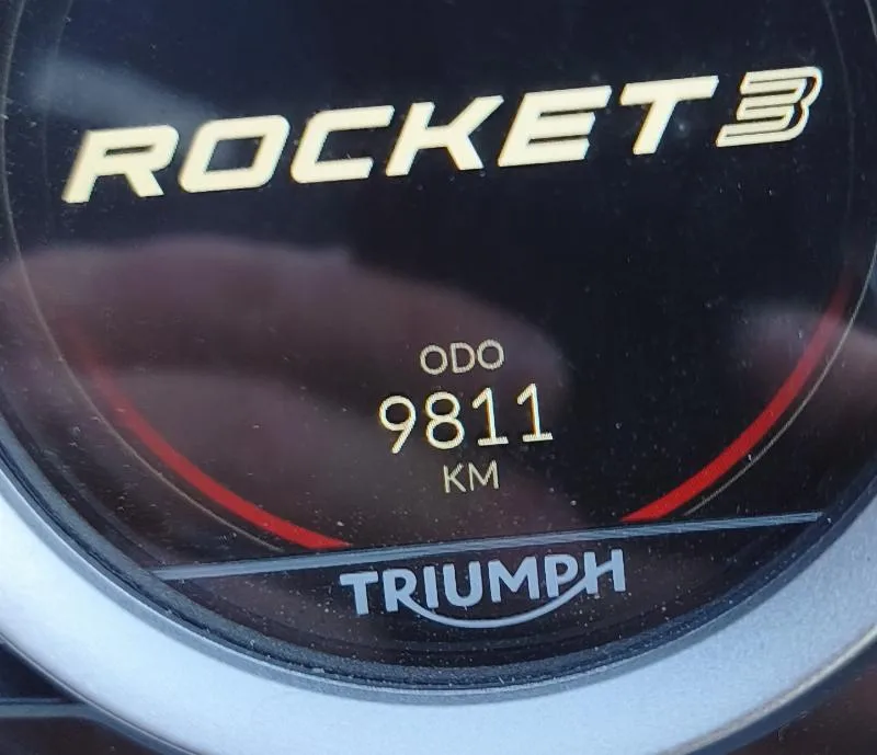 ROCKET 3 R