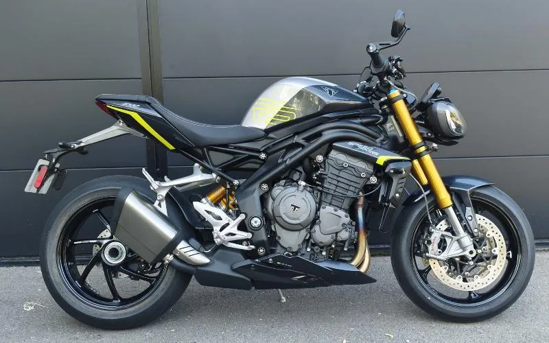 SPEED TRIPLE 1200 RS