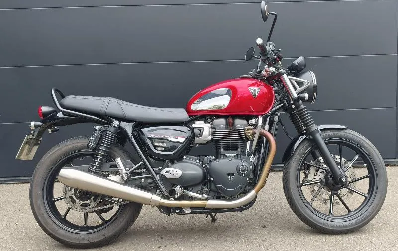 SPEED TWIN 900