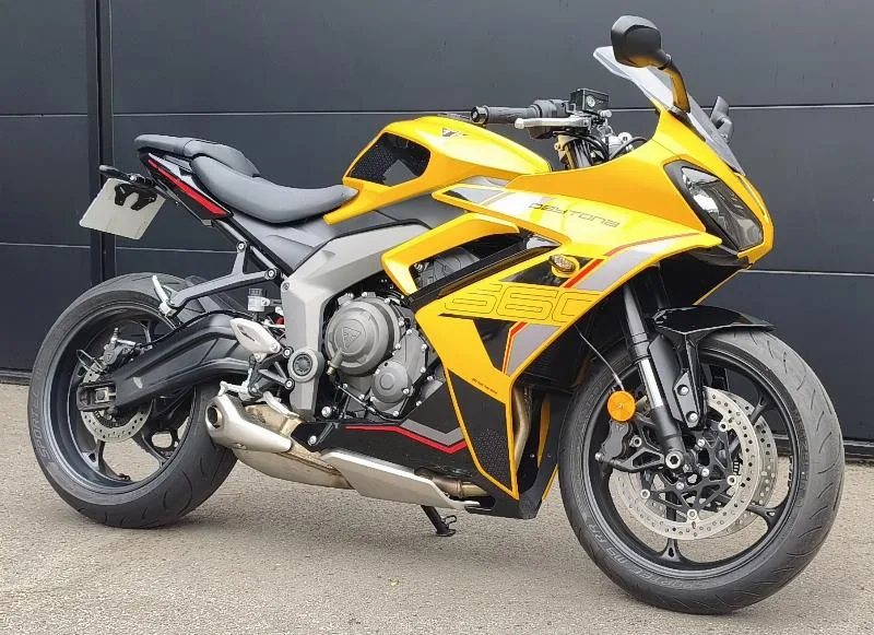 	DAYTONA 660