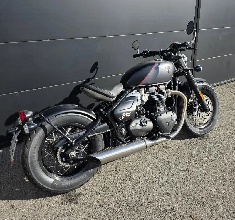 Bonneville Bobber 1200