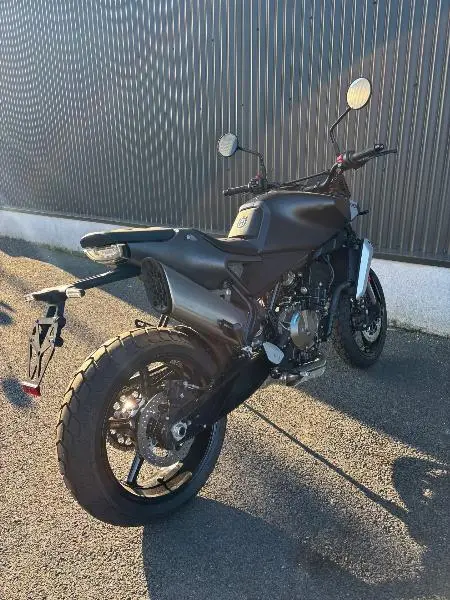 SVARTPILEN 801