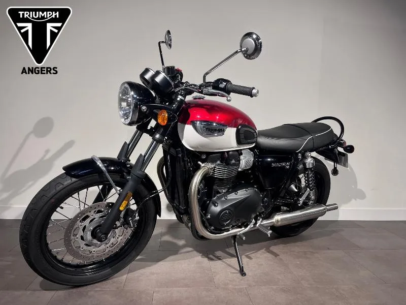 Bonneville T100