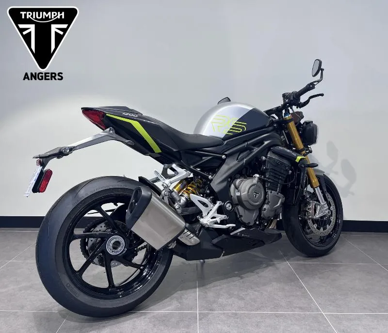 SPEED TRIPLE 1200 RS