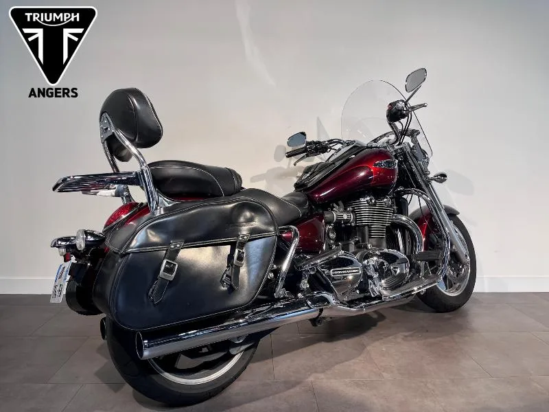 Thunderbird 1700 Commander