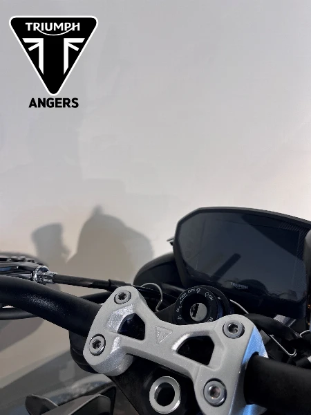 STREET TRIPLE 765 RS