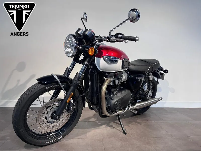 Bonneville T100