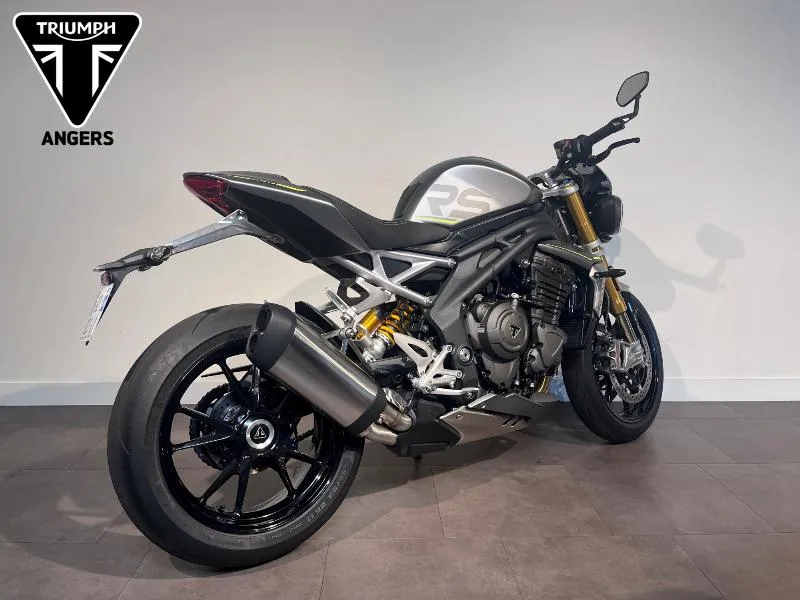 SPEED TRIPLE 1200 RS