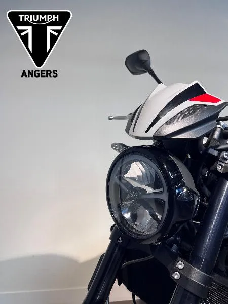TRIDENT 800