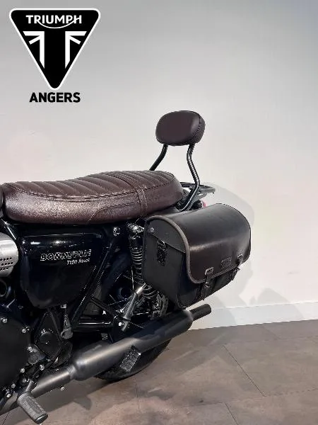 Bonneville T120 Black