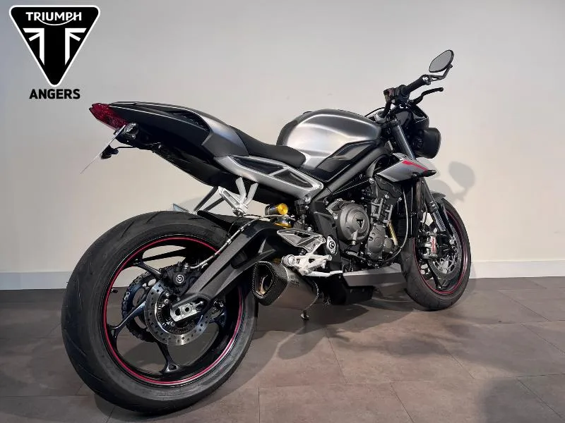 STREET TRIPLE 765 RS