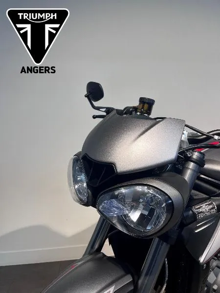 STREET TRIPLE 765 RS