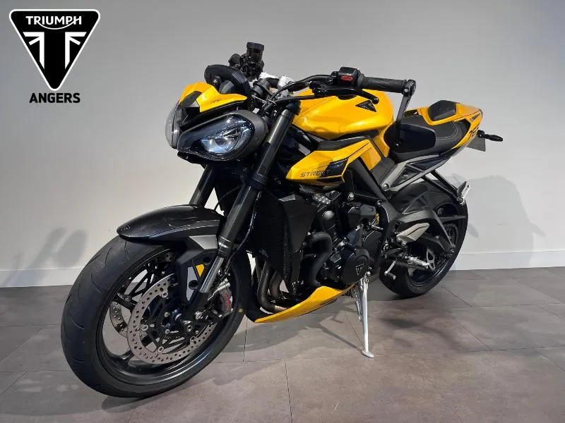 STREET TRIPLE 765 RS