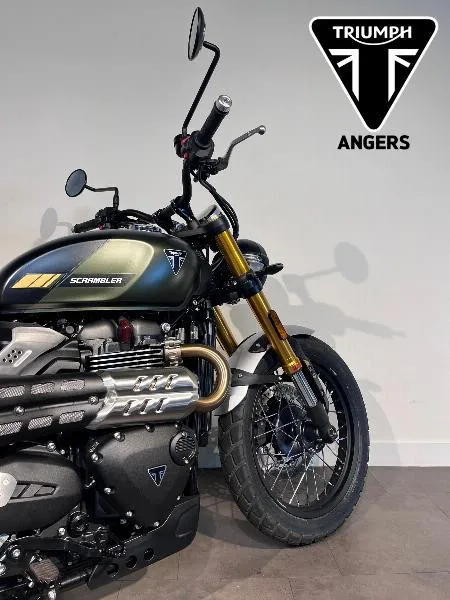SCRAMBLER 900