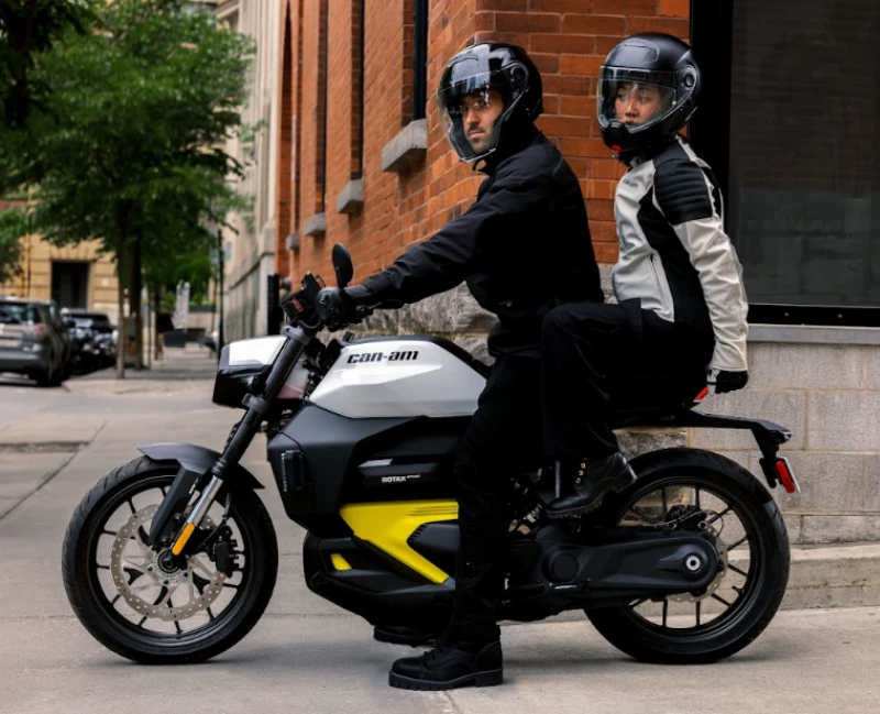 PULSE 500CC ELECTRIQUE