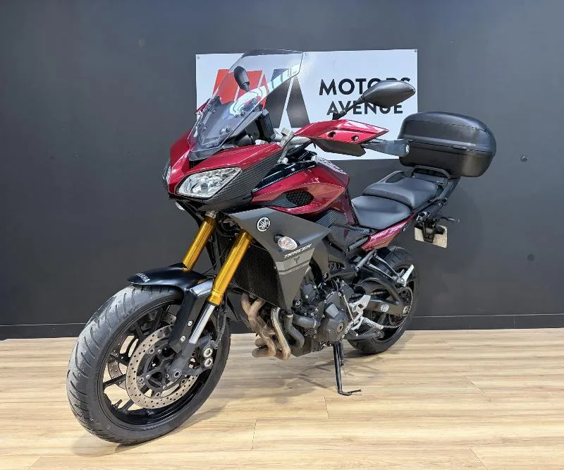 TRACER 900