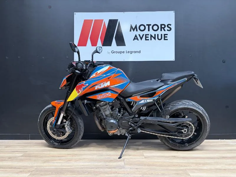 790 DUKE