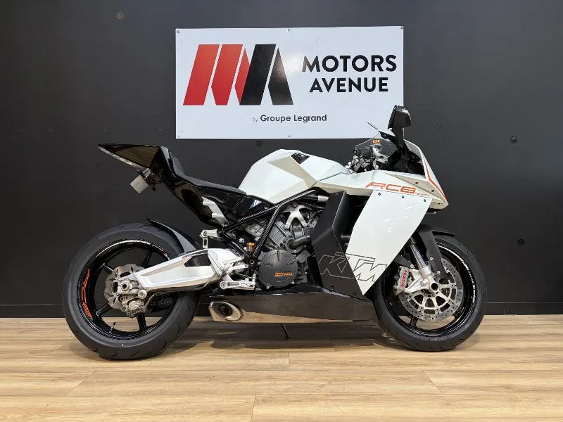 RC8