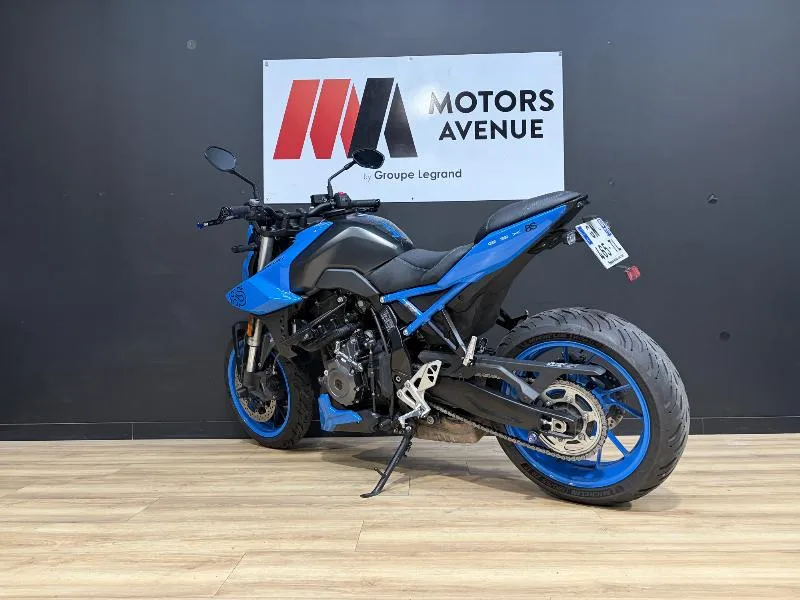 GSXS8S