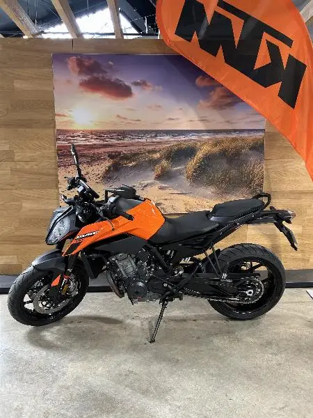 790 DUKE L