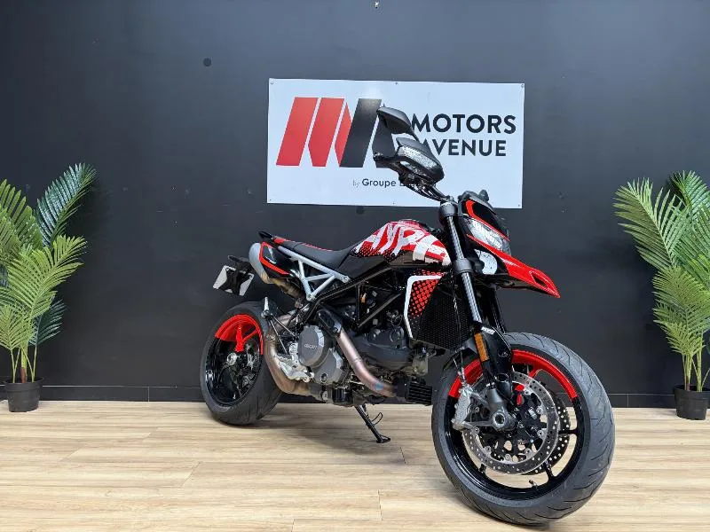 HYPERMOTARD 2023