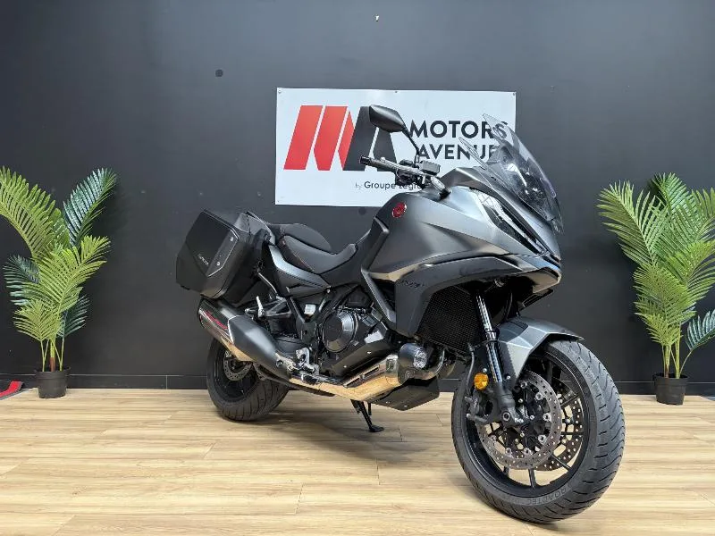 NT 1100