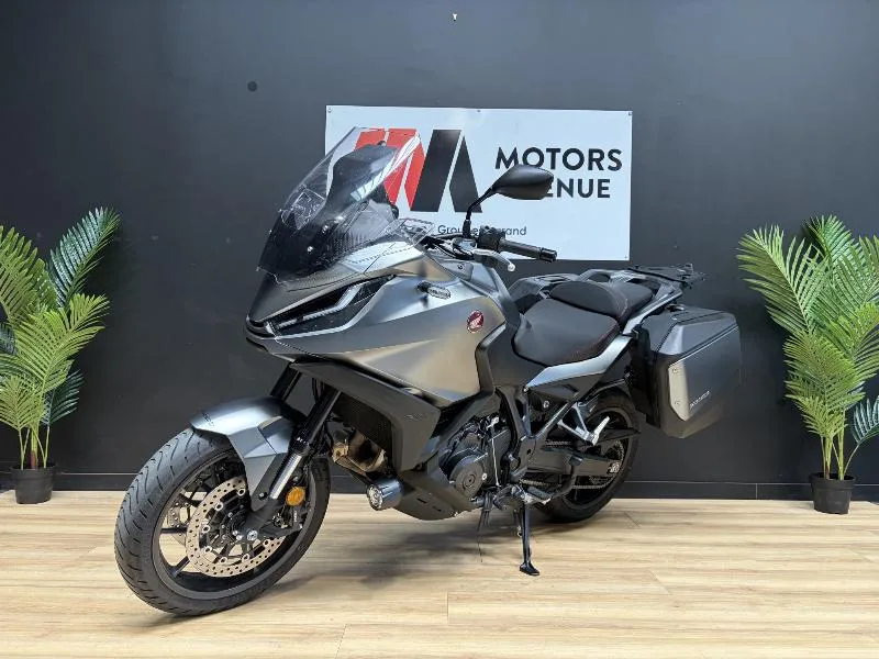 NT 1100