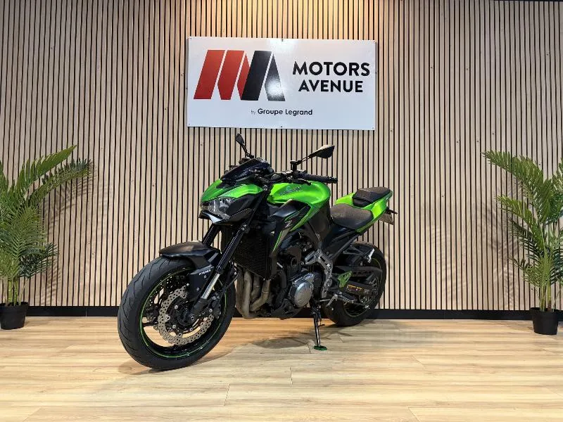 Z 900