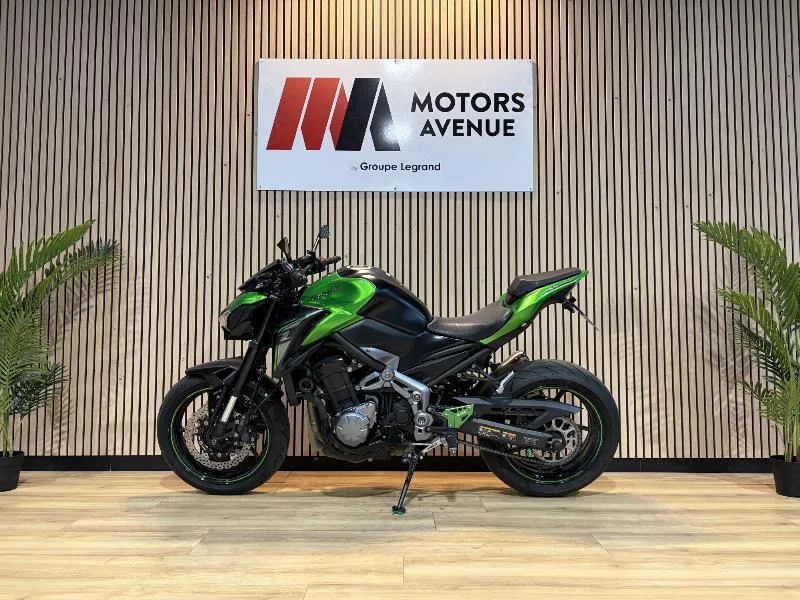 Z 900
