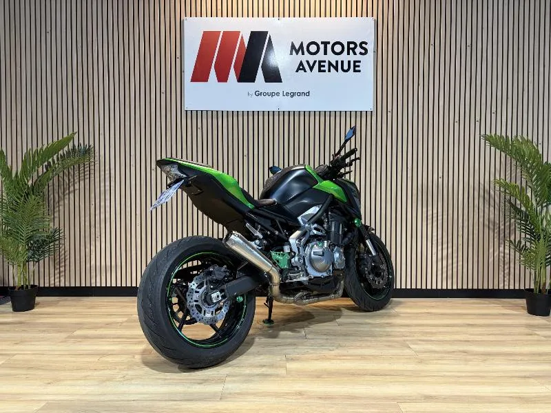 Z 900