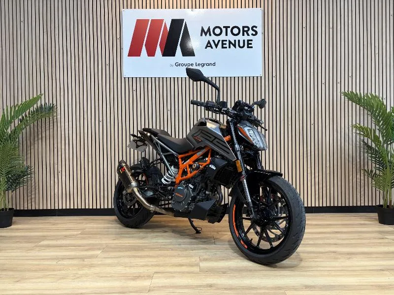 125 DUKE ABS