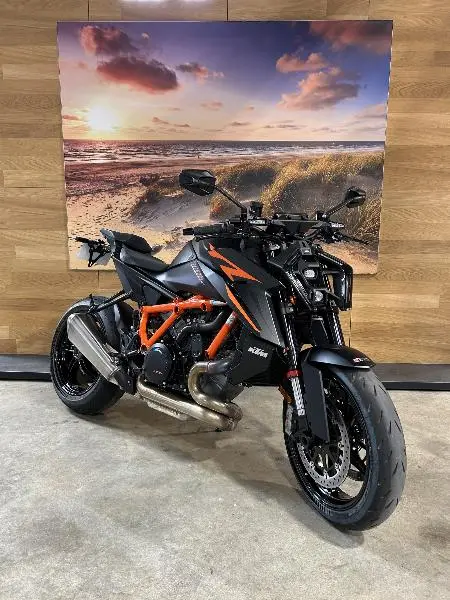 1390 SUPER DUKE R