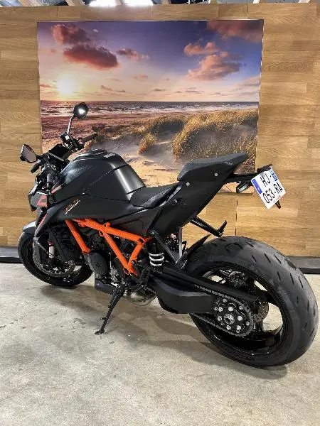 1390 SUPER DUKE R