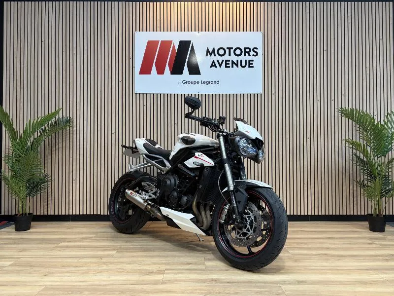 STREET TRIPLE 765 RS
