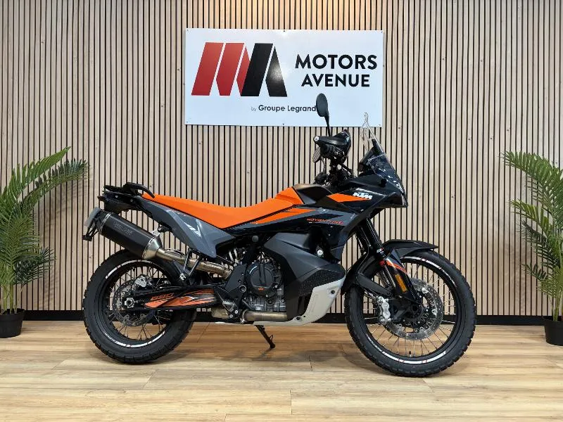 890 ADVENTURE
