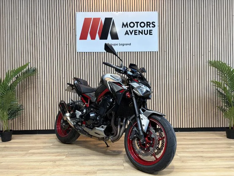 Z 900
