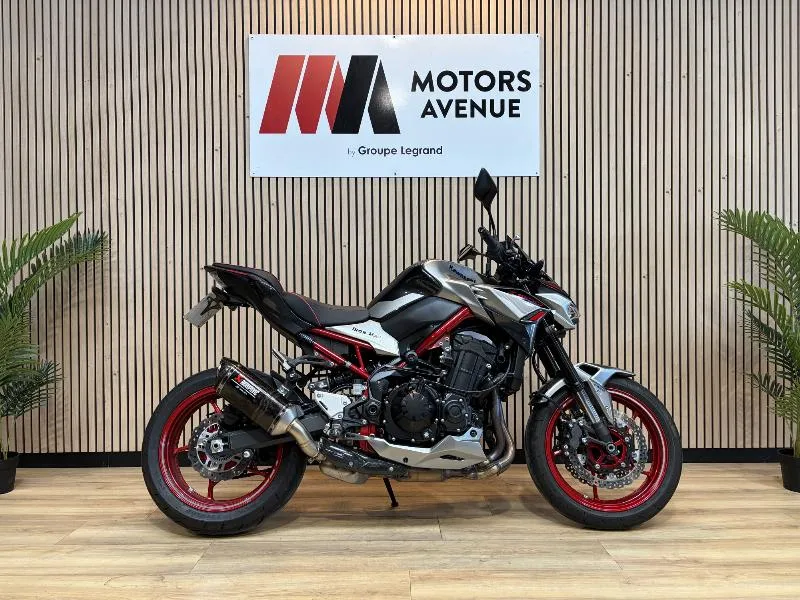 Z 900
