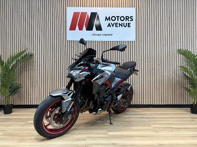 Z 900