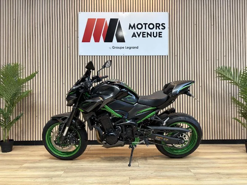 Z 900