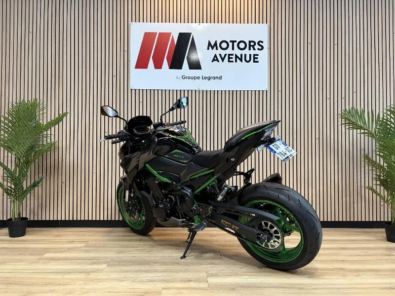 Z 900