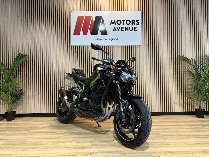 Z 900