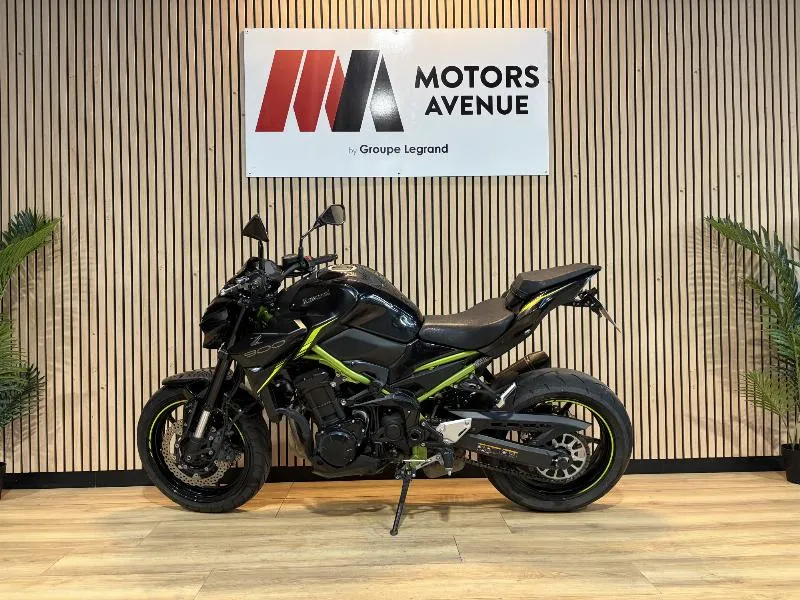Z 900