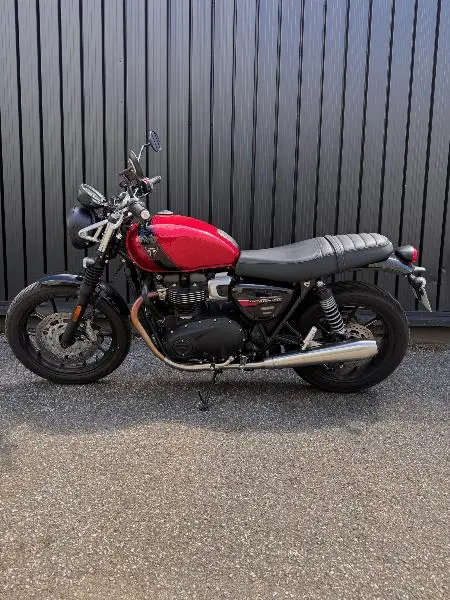 SPEED TWIN 900