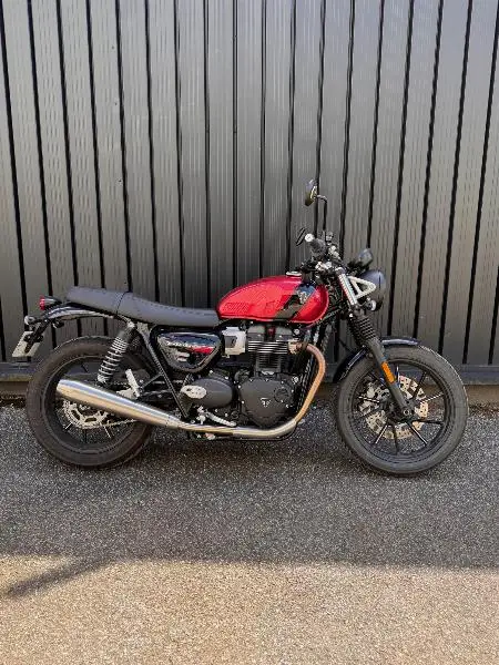 SPEED TWIN 900