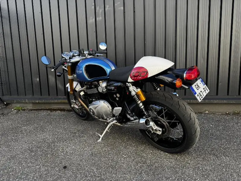 THRUXTON 1200 RS
