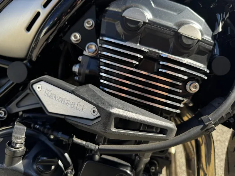 Z900RS