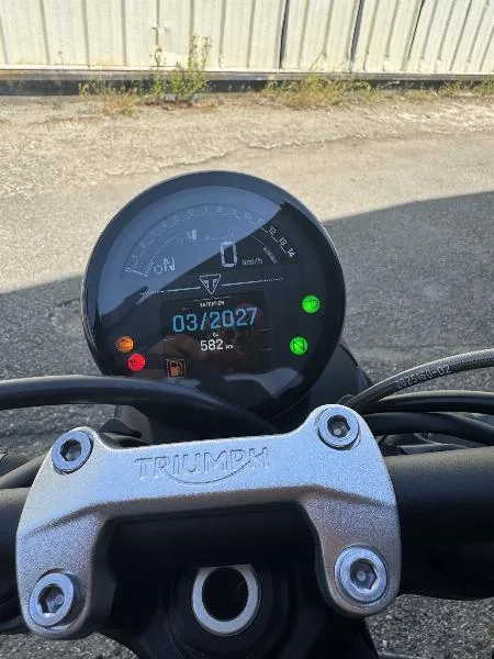TRIDENT 660